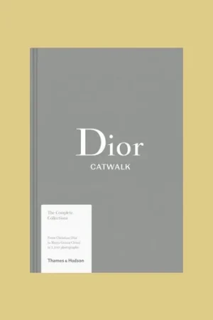 Nieuw Dior: Catwalk – The Complete Collections
