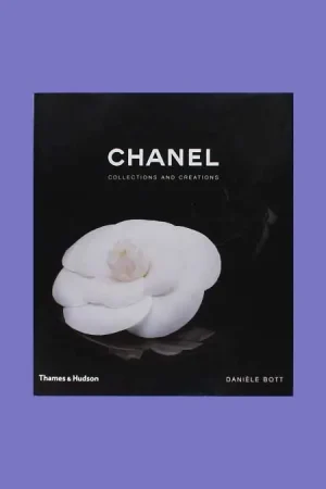 Voordeelprijs Chanel. Collections and Creations