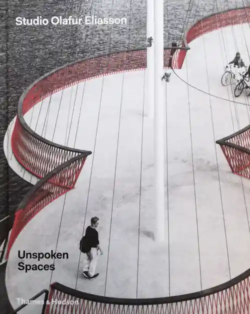 Unspoken Spaces Beperkt Aanbod