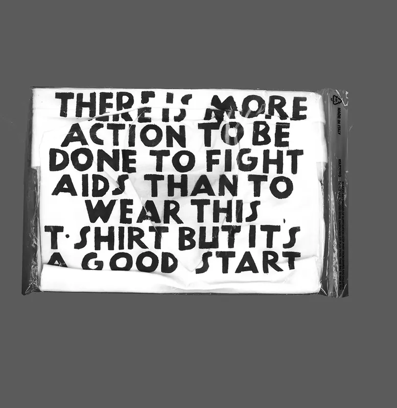 Vintage Martin Margiela T-shirt: There is More Action to Be Done to Fight Aids … Fabrieksprijs