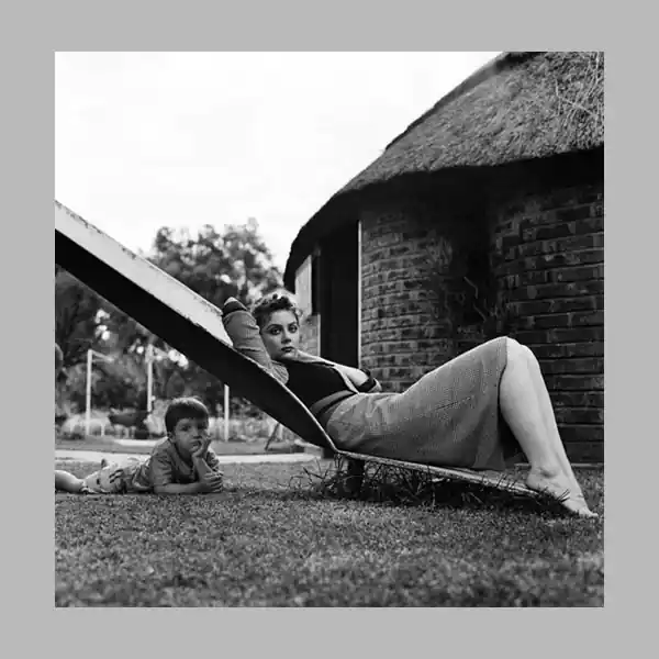 Flitsaanbieding Katharine Cooper: White Africans, A Journey to the Homeland