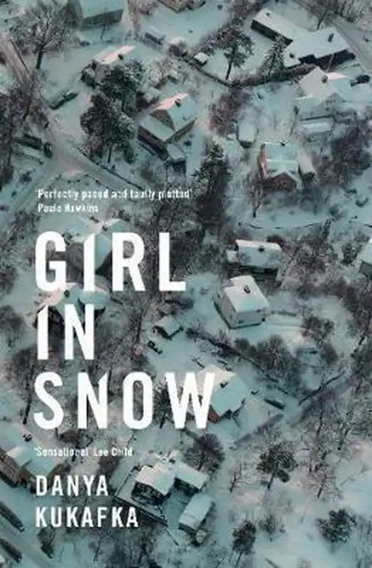 Lage Kosten Girl in Snow